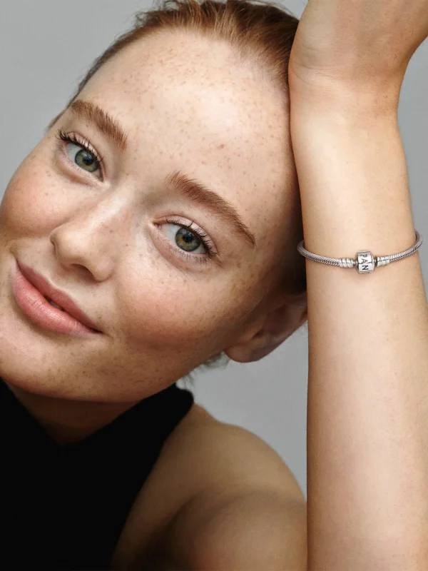 (image for) Pandora Moments Barrel Clasp Snake Chain Bracelet - 594593C00 - View 3