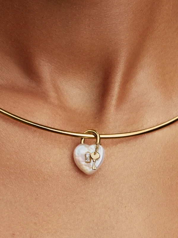(image for) Pandora Treated Freshwater Cultured Baroque Pearl Padlock Dangle Charm - 764615C - View 2