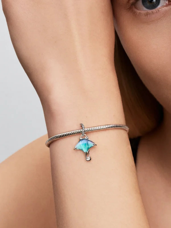 (image for) PANDORA Manta Ray Charm | Sterling Silver Dangle 794685C01 - View 2