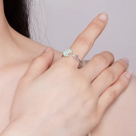 Pandora Style Daisy Bee Open Ring - SCR929