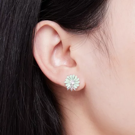 Pandora Style Daisy Bee Stud Earrings - SCE1598