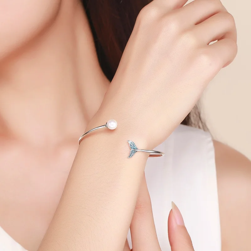 (image for) Pandora Style Silver Mermaid's Tear Open Bangle - SCB123 - View 2