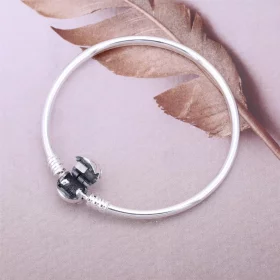 PANDORA Sterling Silver Bangle w/ Dainty Bow Clasp, Clear CZ - 590724CZ PANDORA Sterling Silver Bangle w/ Dainty Bow Clasp, Clear CZ - 590724CZ