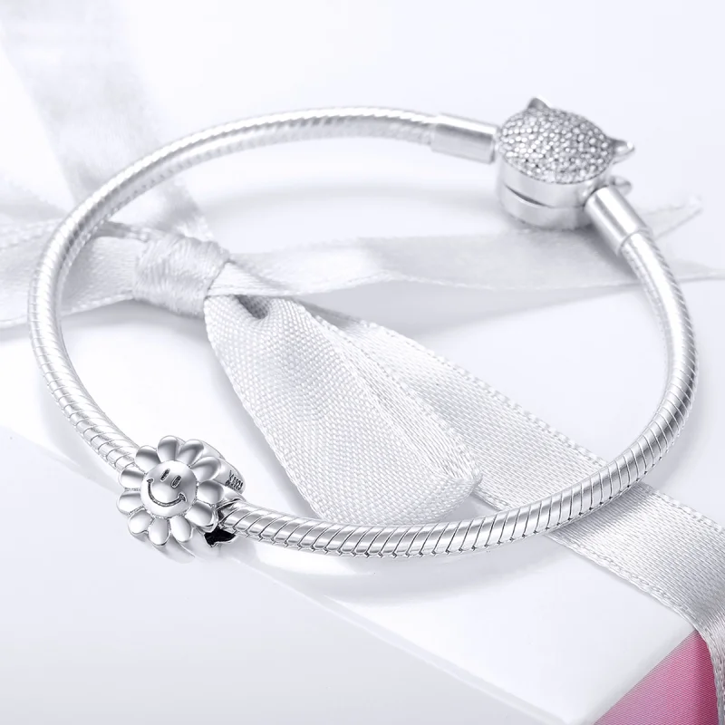 (image for) Pandora Style Silver Smiling Sun Charm - SCC901 - View 3