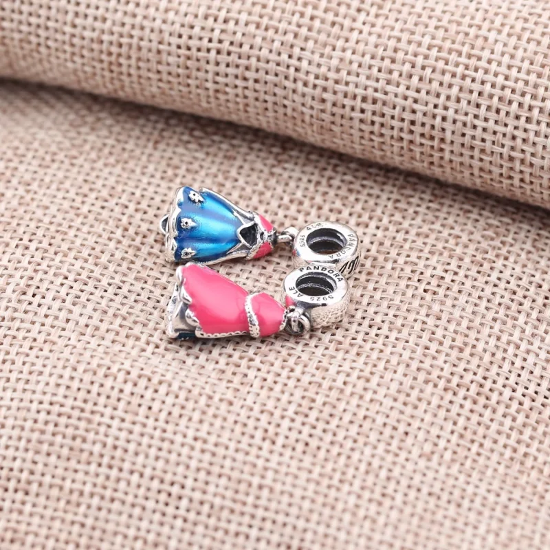 (image for) Disney, Anna's Dress Dangle Charm - PANDORA - View 3