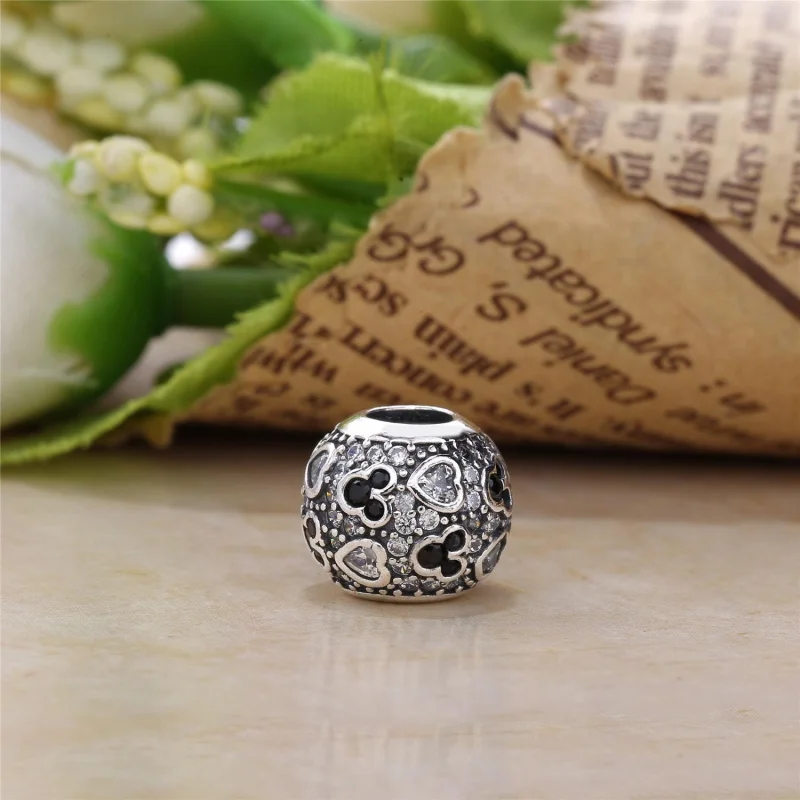 (image for) Disney, Minnie Icon Style Dangle Charm - PANDORA - View 6