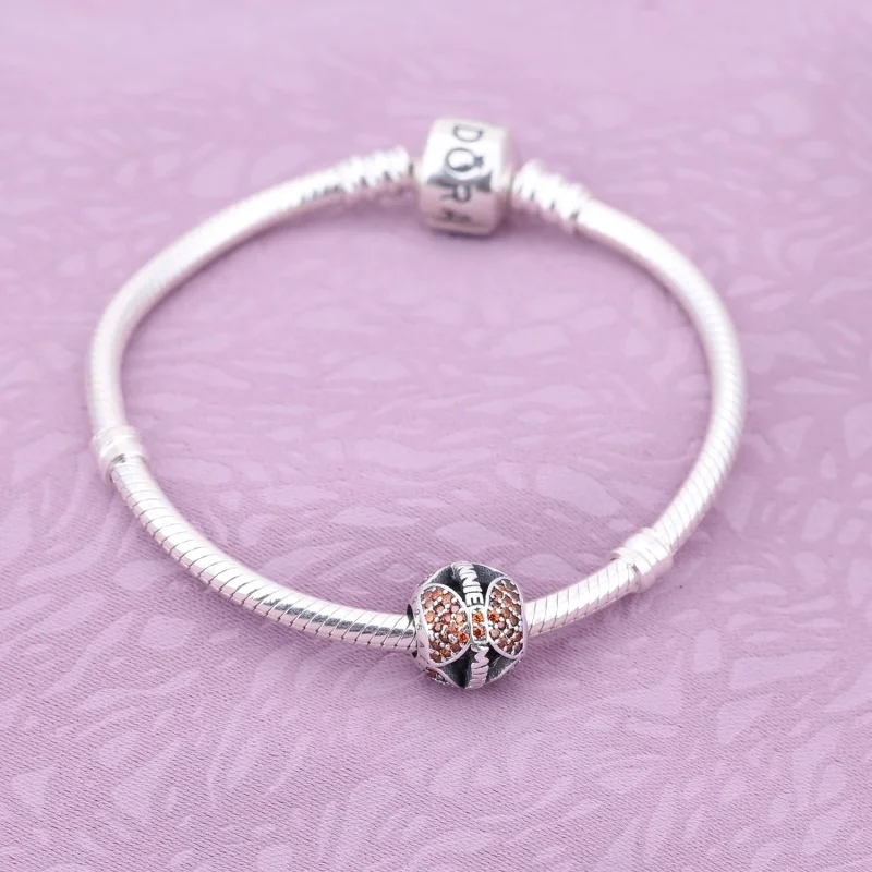 (image for) Disney Minnie Mouse "Minnie's Sparkling Bow" Charm - PANDORA - View 2