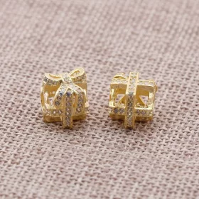 PANDORA All Wrapped Up Gift Openwork Charm - 750839CZ PANDORA All Wrapped Up Gift Openwork Charm - 750839CZ