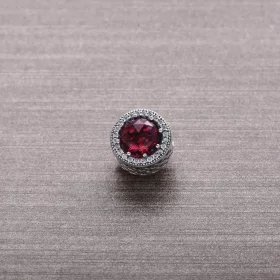 PANDORA Cerise Radiant Hearts Charm - 791725NCC PANDORA Cerise Radiant Hearts Charm - 791725NCC
