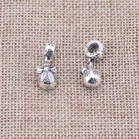 PANDORA Christmas Bauble Dangle Bead - 791410CZ PANDORA Christmas Bauble Dangle Bead - 791410CZ