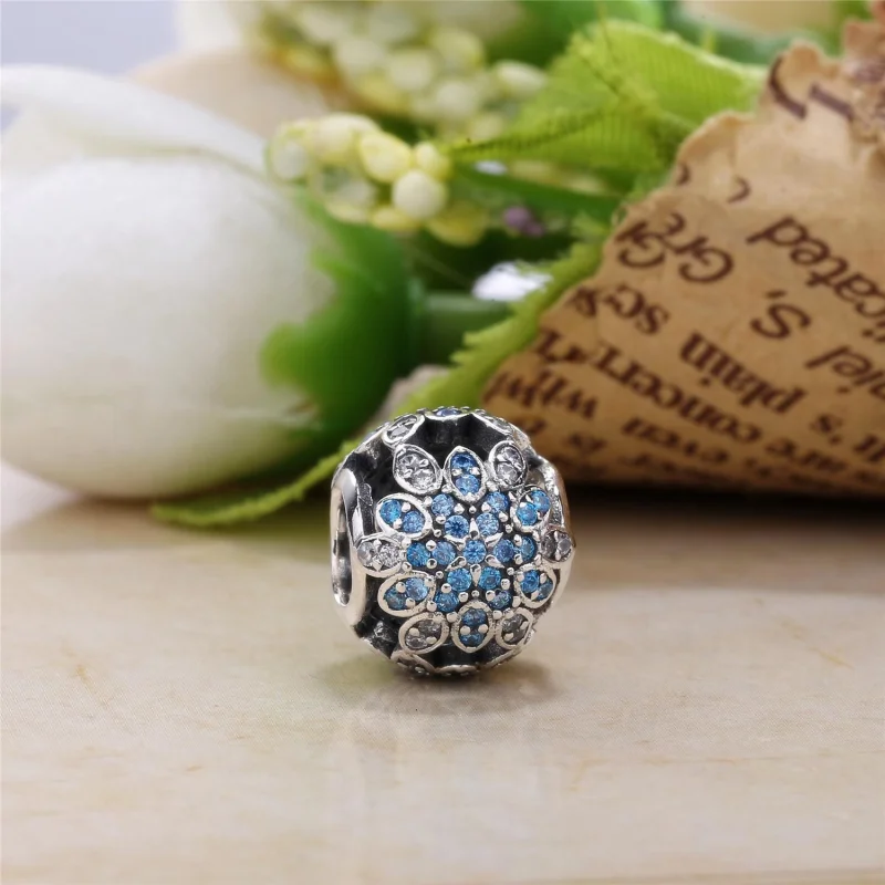 (image for) PANDORA Crystallised Snowflake Charm - 791760NBLMX - View 3