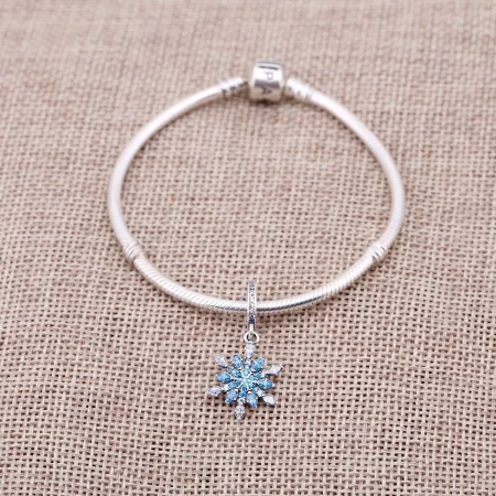 PANDORA Crystallised Snowflake Pendant Charm - 791761nblmx