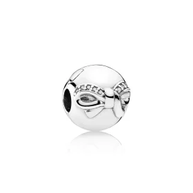 PANDORA Dainty Bow Charm Clip - 791777CZ PANDORA Dainty Bow Charm Clip - 791777CZ
