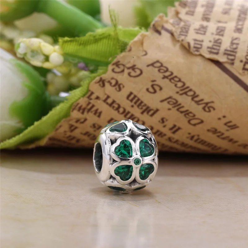 (image for) PANDORA Dark Green Clover Charm - 791496CZN - View 6