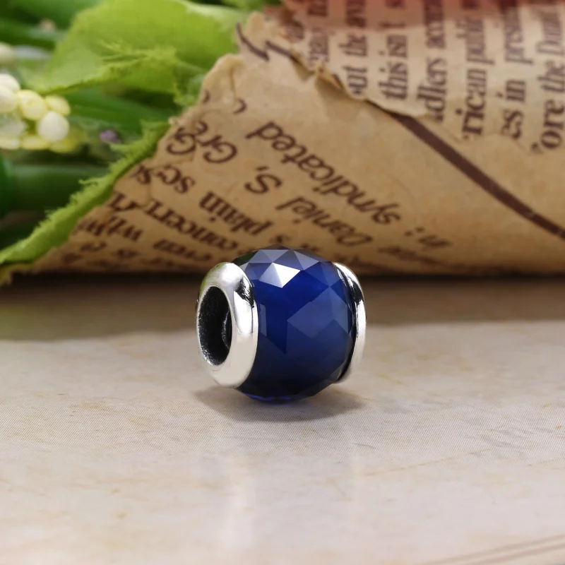 (image for) PANDORA FRIENDSHIP Charm, Sky-Blue Crystal - 796075NBS - View 4