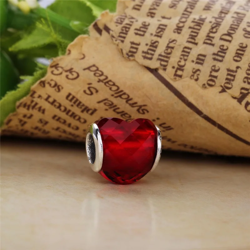 (image for) PANDORA Fuchsia Shape of Love Charm, Fuchsia Rose Crystal - 796563NFR - View 3