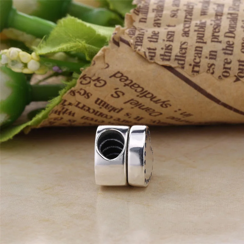 (image for) PANDORA Gift From The Heart Charm, Clear CZ - 791247CZ - View 4