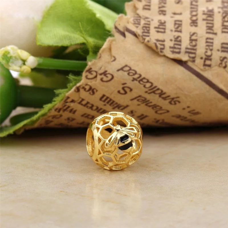 (image for) PANDORA Honeybee Charm, PANDORA Shine™ - 767023EN16 - View 2