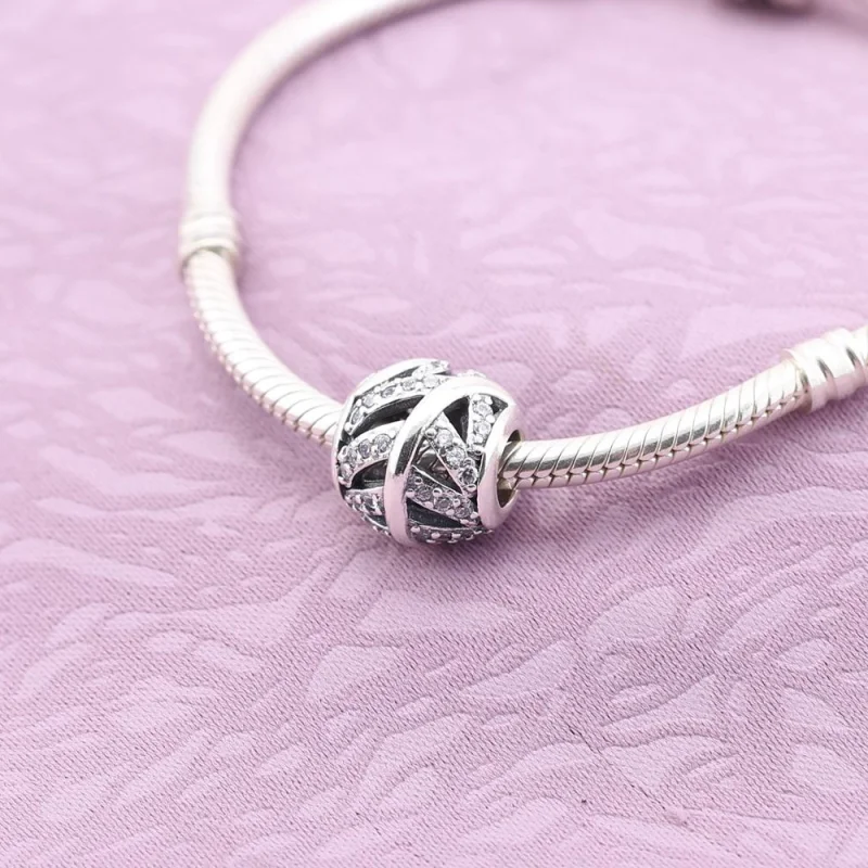 (image for) PANDORA Light As A Feather, Clear Cz Charm - 791186CZ - View 2