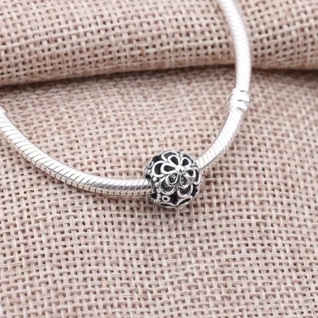 PANDORA Openwork Flower Charm - 790965