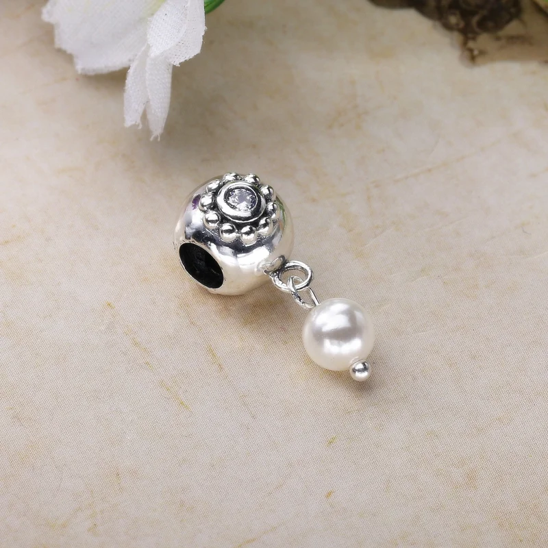 (image for) PANDORA Pearl of wisdom Dangle, white pearl clear cz - 790873P - View 2