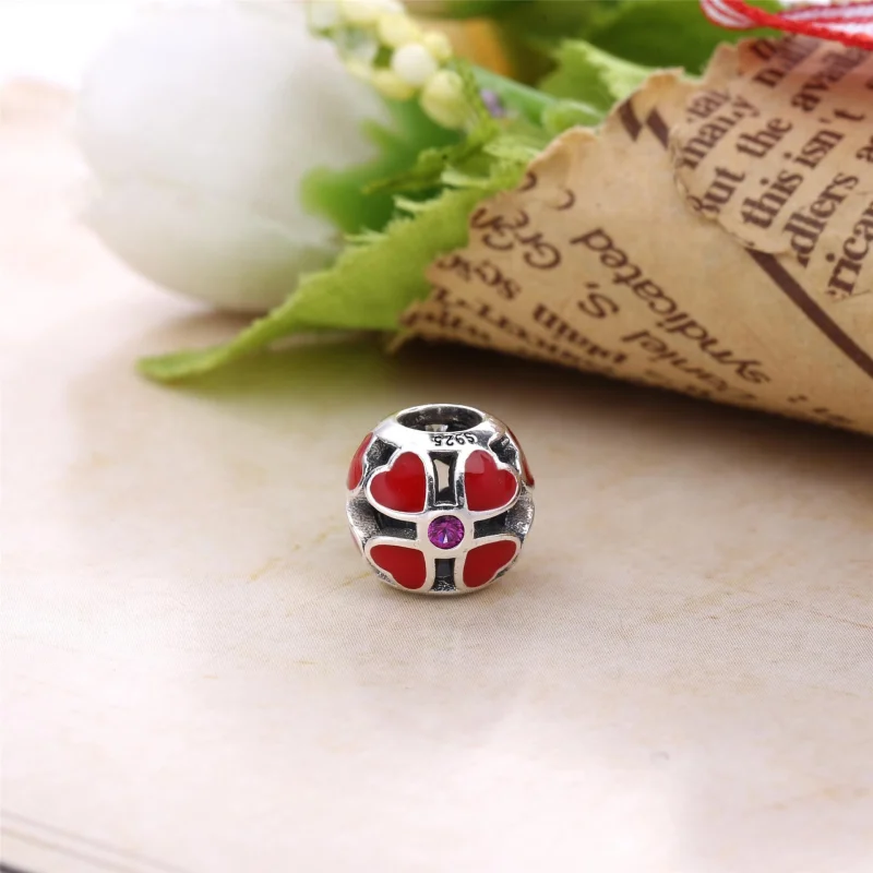 (image for) PANDORA Red Clover Charm - PD00110-1 - View 3