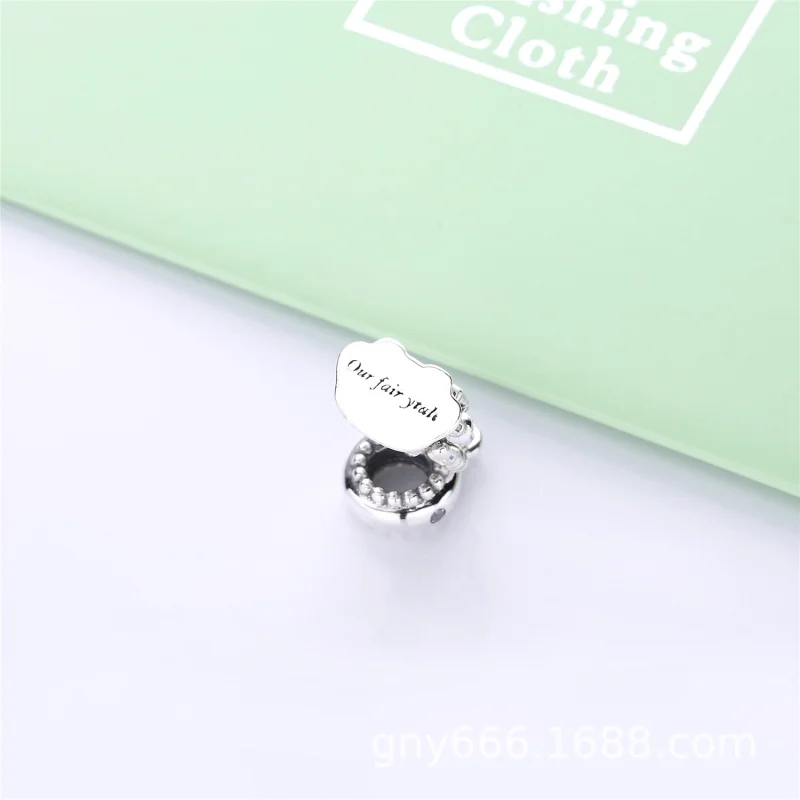 (image for) PANDORA Regal Castle Dangle Charm, Clear CZ - 797651CZ - View 3