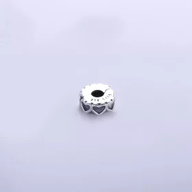 PANDORA Row of Hearts Clip - 791978 PANDORA Row of Hearts Clip - 791978