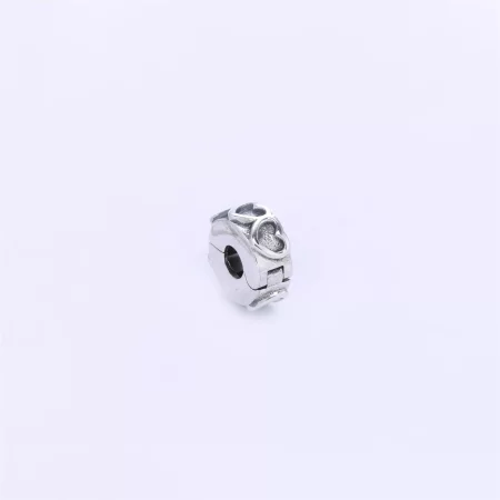 PANDORA Row of Hearts Clip - 791978