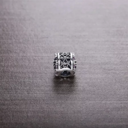 PANDORA Shimmering Medallion Charm - 791974nprmx