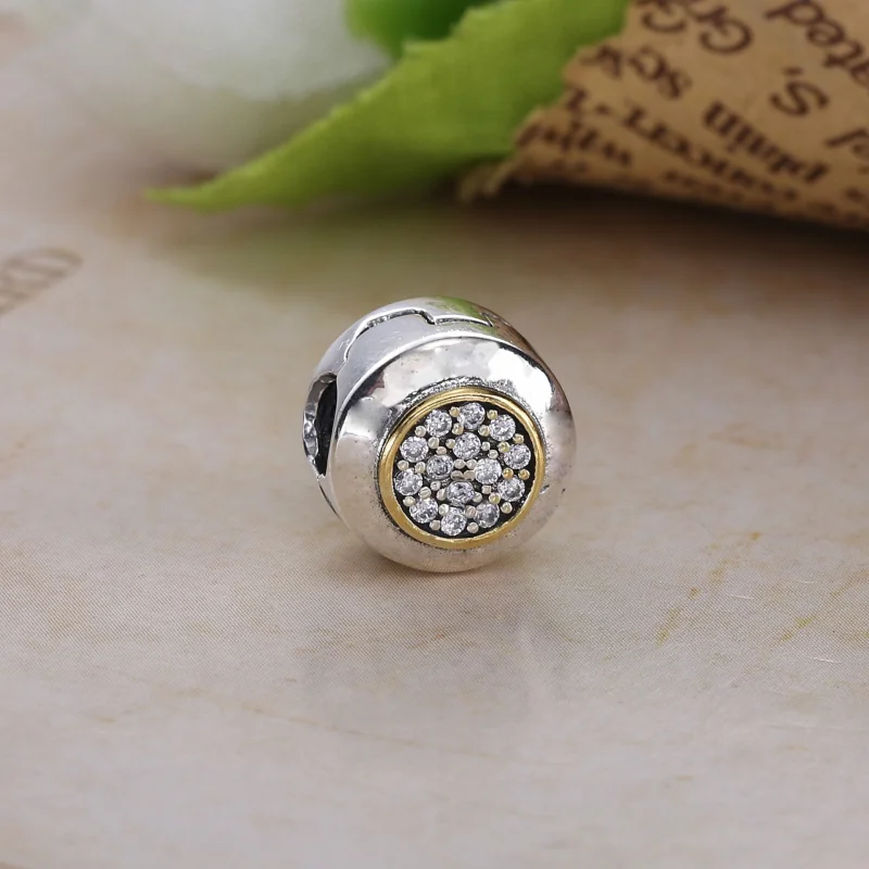 (image for) PANDORA Signature Clear CZ Clip - 796229CZ - View 2