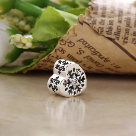 PANDORA Snowflake heart openwork charm - 796359CZ