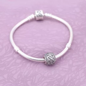 PANDORA Sparkling Love Knot Charm - 791537CZ PANDORA Sparkling Love Knot Charm - 791537CZ