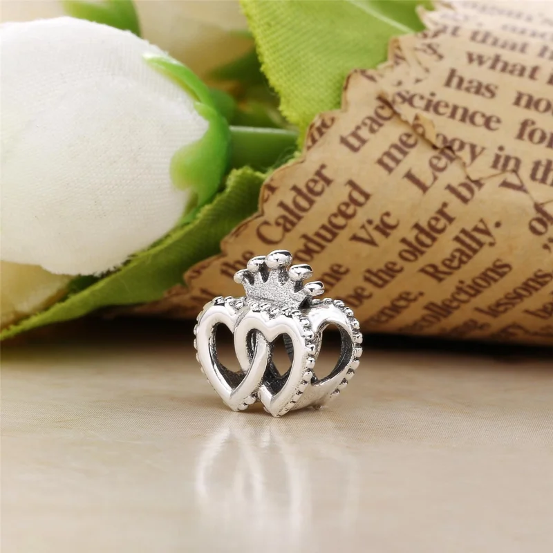 (image for) PANDORA United Regal Hearts Charm - 797670 - View 3