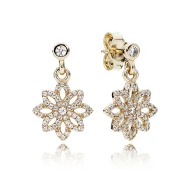 PANDORA Luminous Leaves Earrings - 250323CZ PANDORA Luminous Leaves Earrings - 250323CZ
