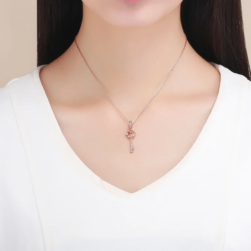 (image for) Pandora Style Rose Gold Luchy Shinning Key Pendant - SCC1122 - View 2