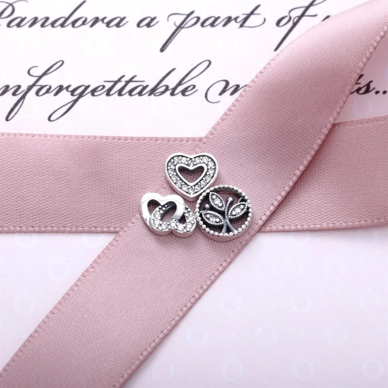 (image for) Large PANDORA floating locket and Love & Family Petites Necklace - R800064 - View 5