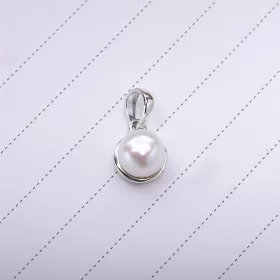 PANDORA Luminous Droplets, White Crystal Pearl Pendant - 390400WCP PANDORA Luminous Droplets, White Crystal Pearl Pendant - 390400WCP