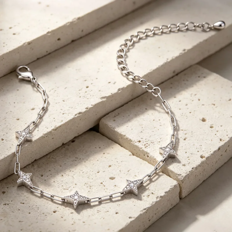 (image for) PANDORA Style Pavé Star Motif Paperclip Chain Bracelet - YIB096 - View 4