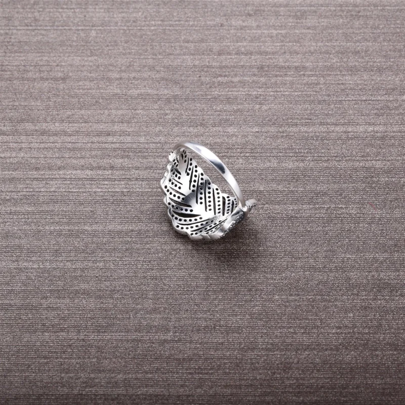 (image for) PANDORA Light As A Feather Ring, Clear Cubic Zirconia - 190886CZ - View 3