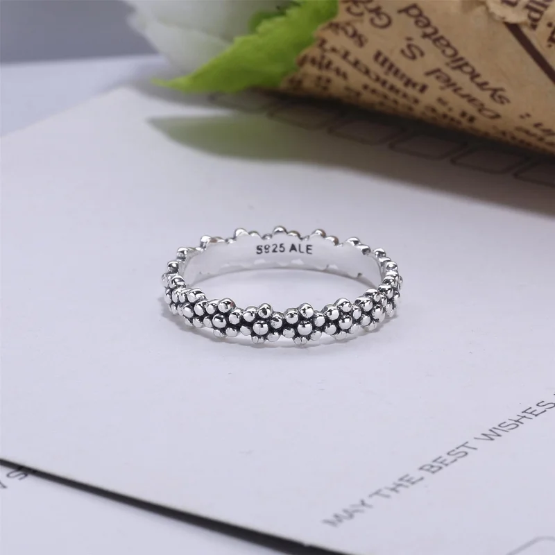 (image for) PANDORA Ring of Daisies - 191035 - View 4