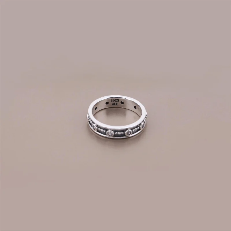 (image for) PANDORA Royalty, Clear CZ Ring - 190882CZ - View 3