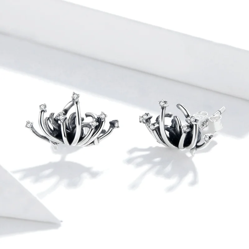 (image for) Pandora Style Lycoris radiata Stud Earrings - SCE940 - View 3