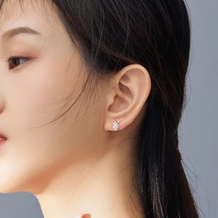 Pandora Style Pineapple Stud Earrings - SCE803