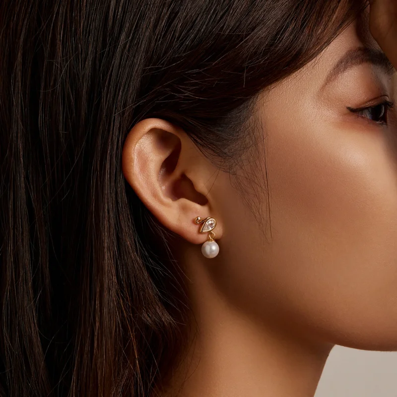 (image for) Pandora Style Swan Shell Beads Stud Earrings - BSE548 - View 8