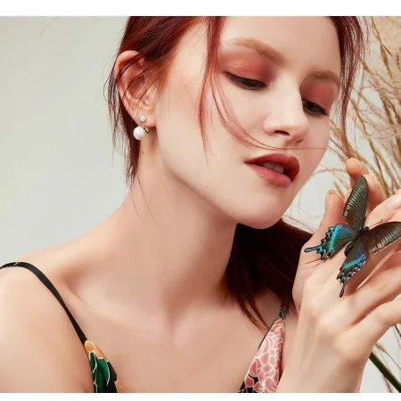 Pandora Style Woman Bee and Pearl Stud Earrings - SCE232