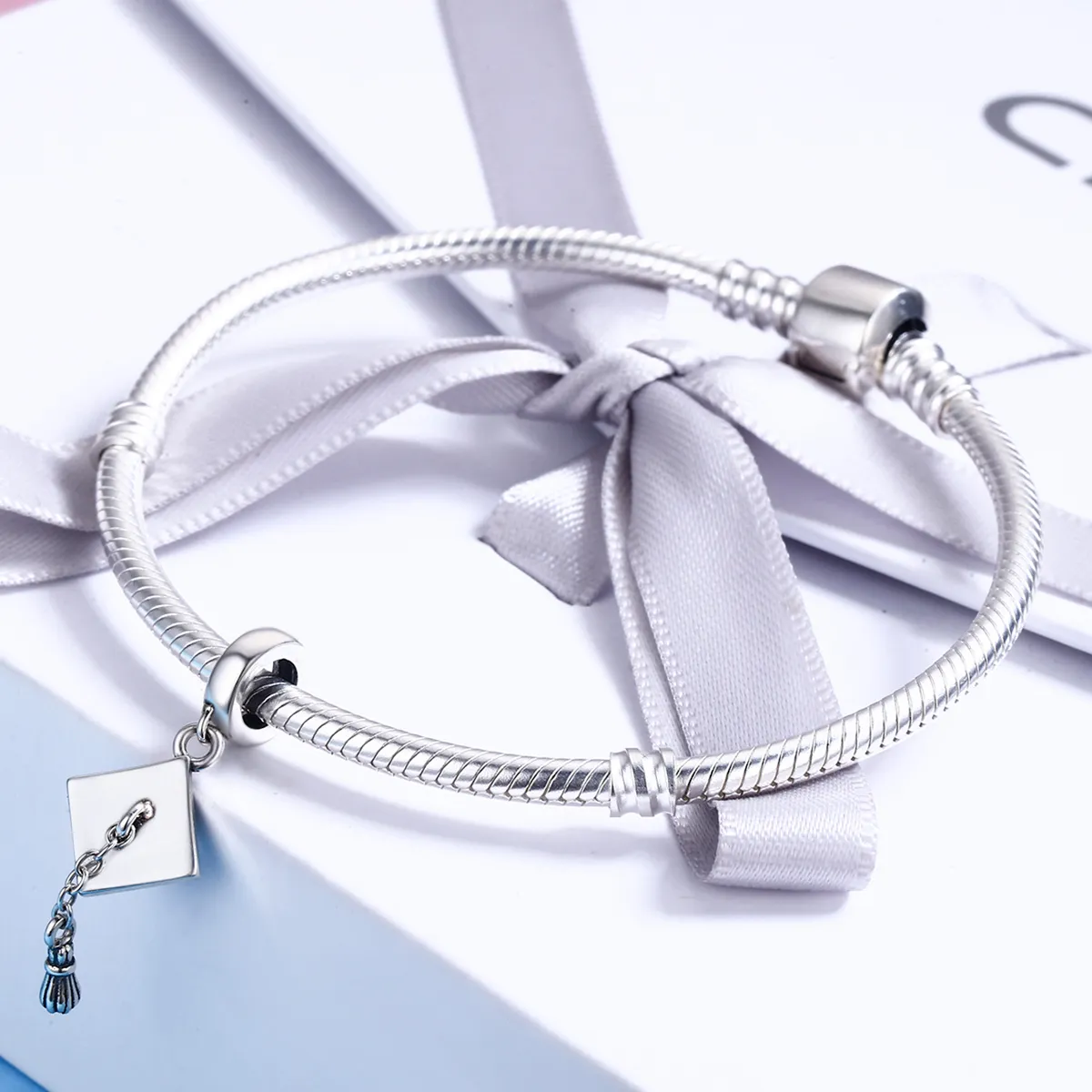 Pandora Style Silver Graduation Trencher Cap Dangle - SCC459
