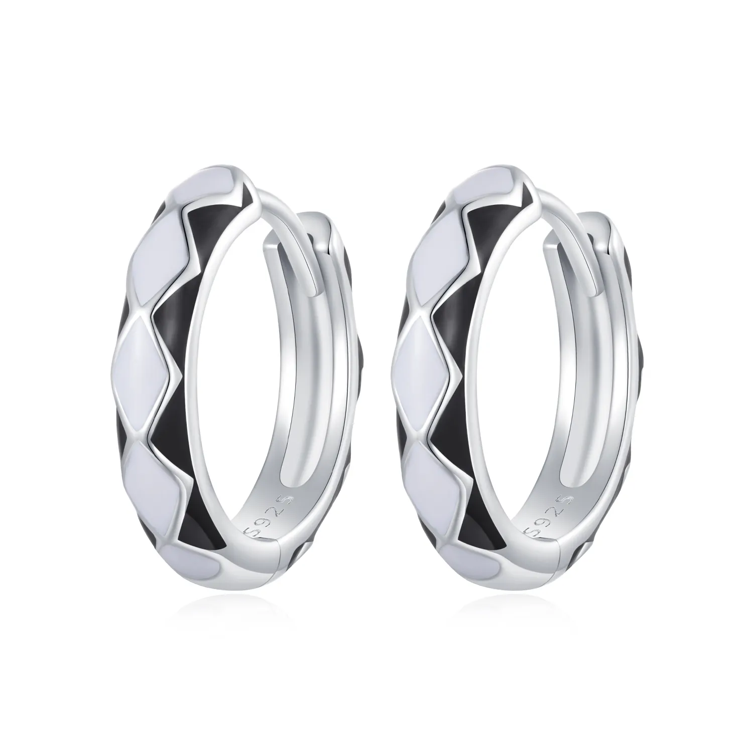 pandora style diamondshaped pattern hoop earrings sce1611bk