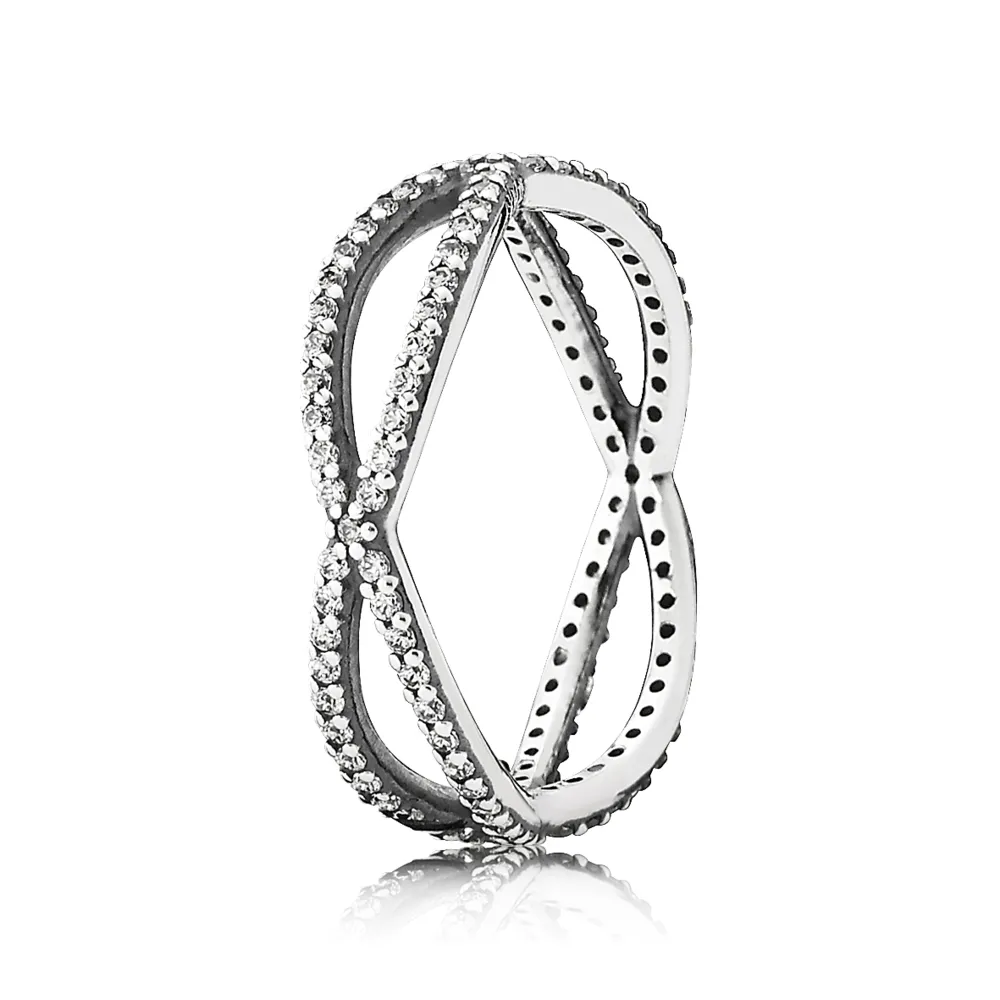 pandora sparkling crossover ring 190930cz